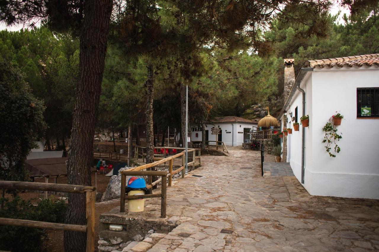 Camping Tajorodillo Grazalema Buitenkant foto