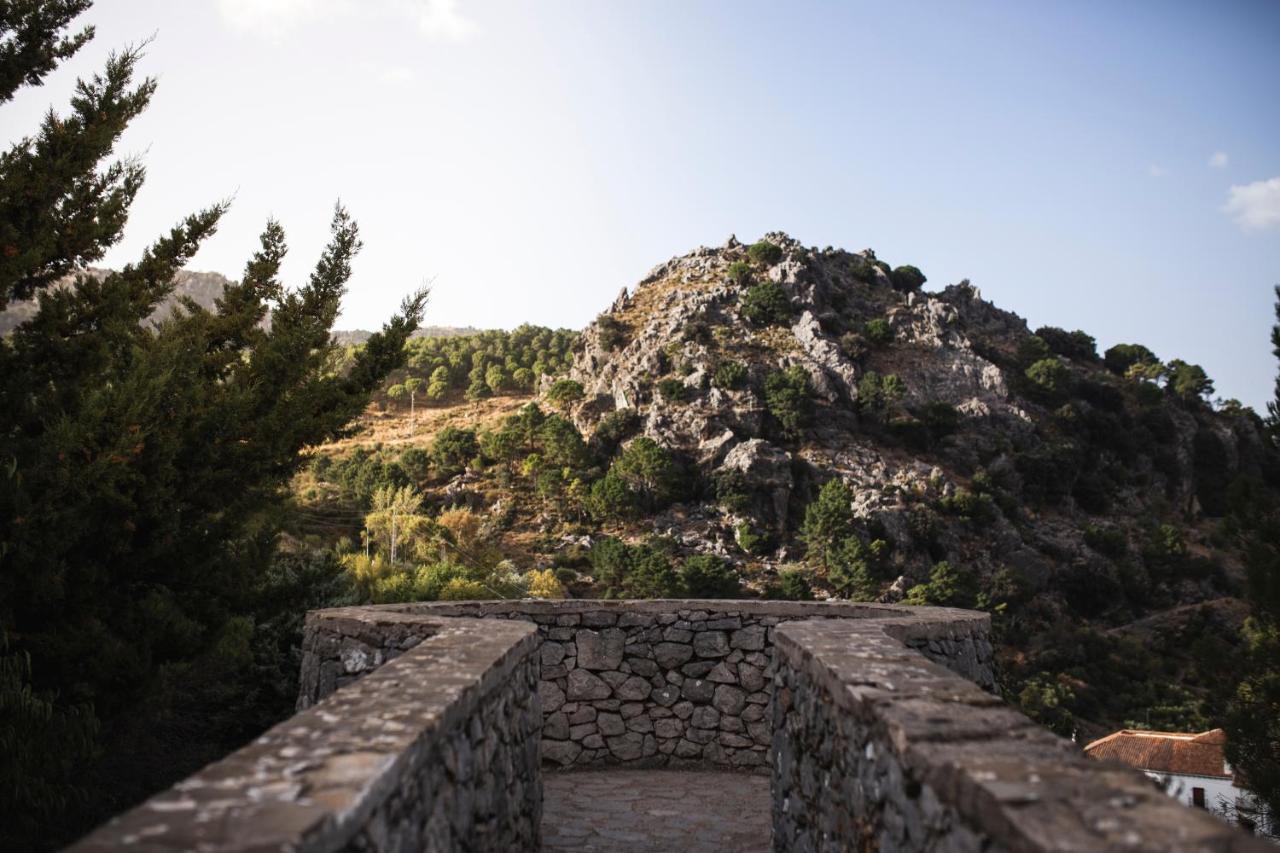 Camping Tajorodillo Grazalema Buitenkant foto