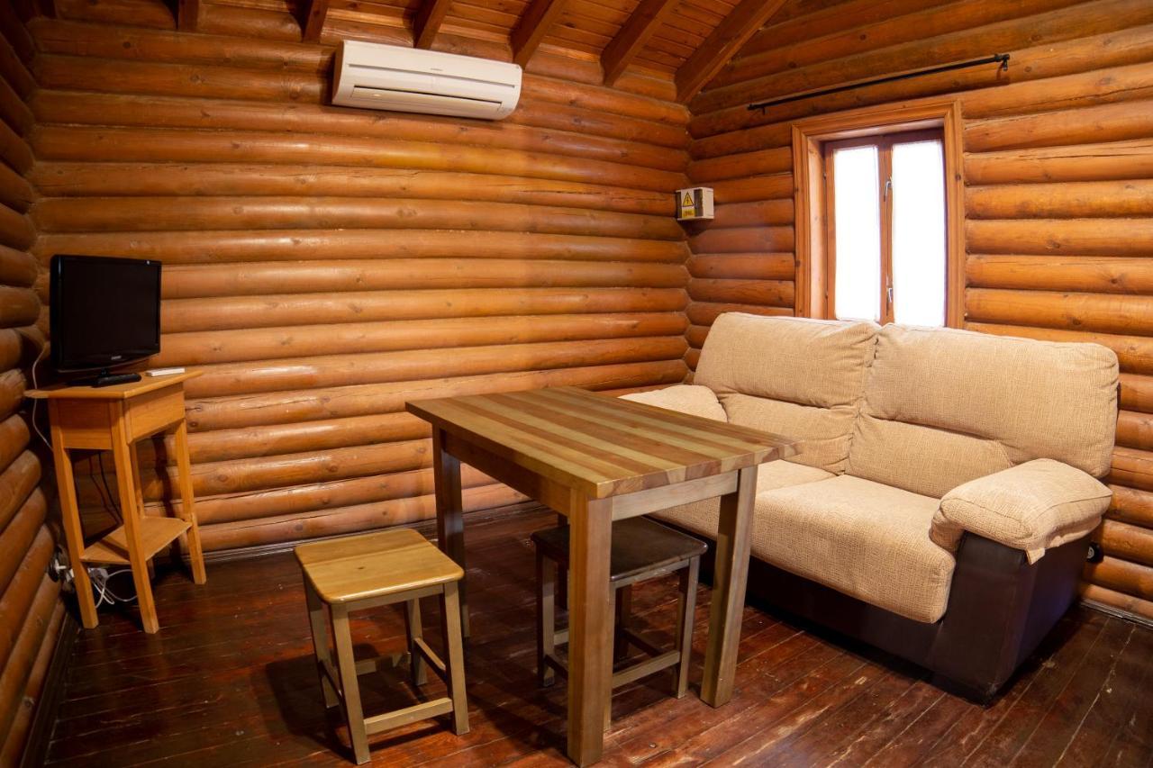 Camping Tajorodillo Grazalema Buitenkant foto