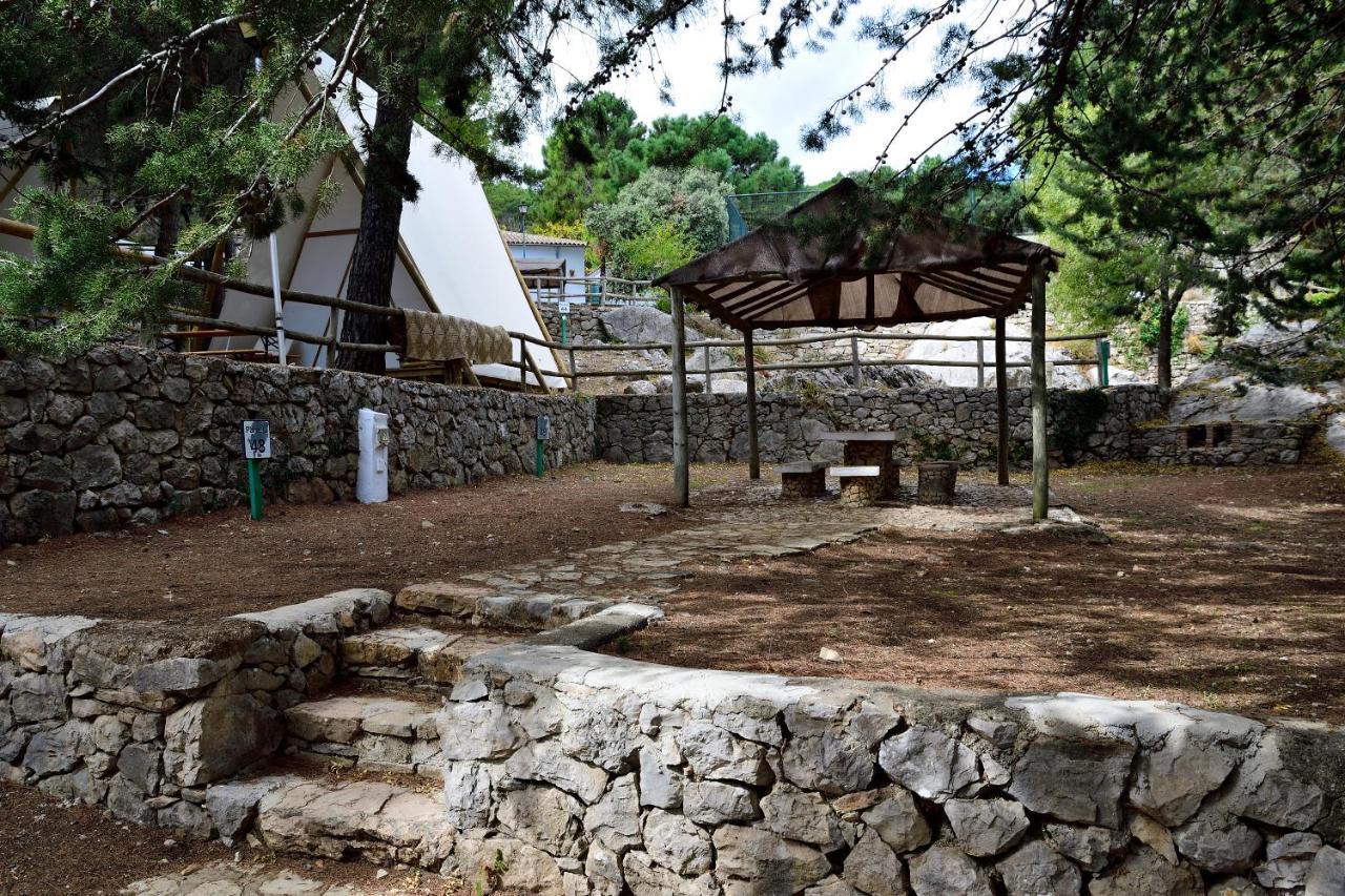 Camping Tajorodillo Grazalema Buitenkant foto