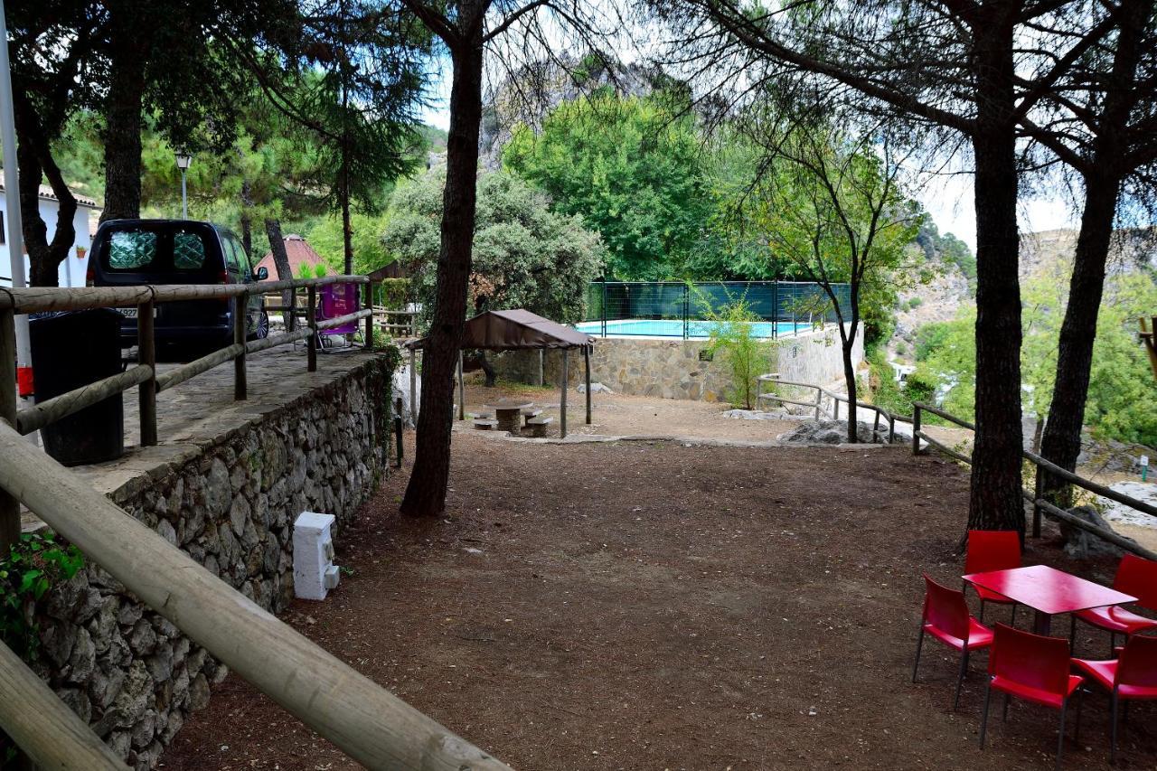 Camping Tajorodillo Grazalema Buitenkant foto